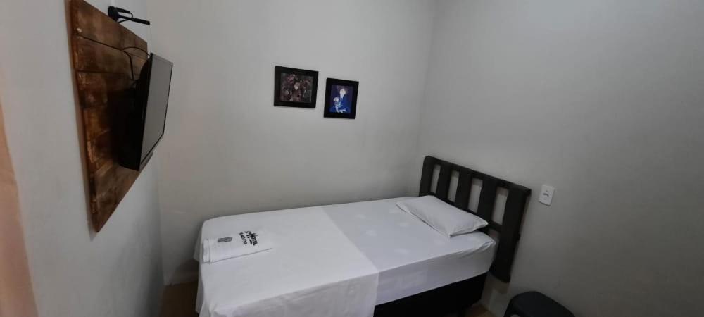 רונדונופוליס Astro Hotel מראה חיצוני תמונה